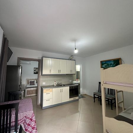 Green Garden Villa Ksamil Exterior photo